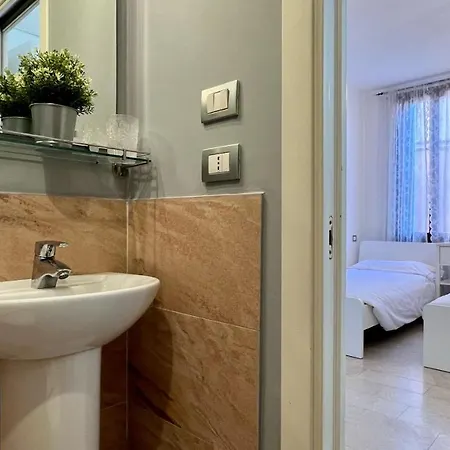 Flowery Apartment *