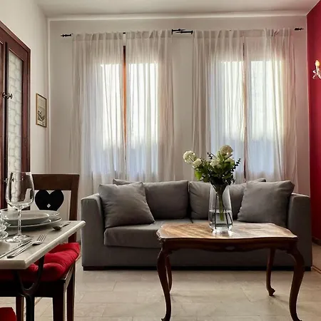 Apartment Flowery