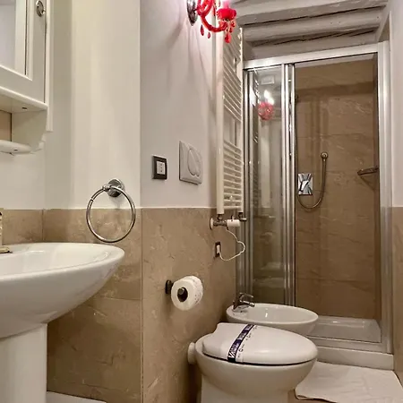 Flowery Apartment *